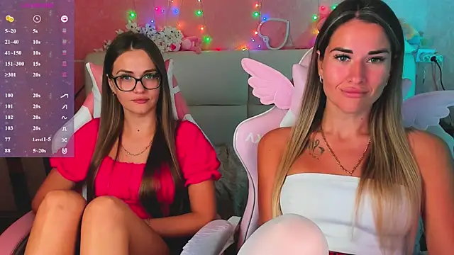 hotty_girls_here webcam