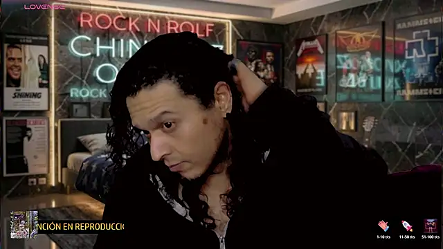 chino_roz webcam