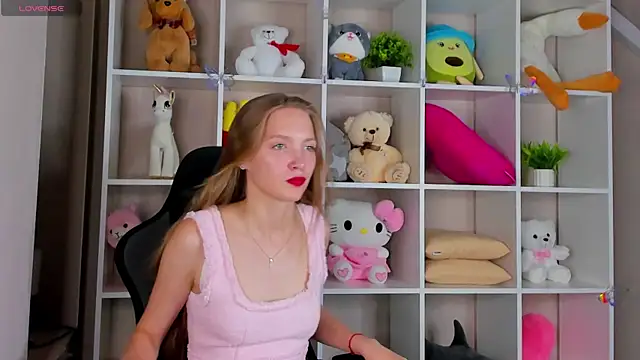 Neelly_Collins webcam