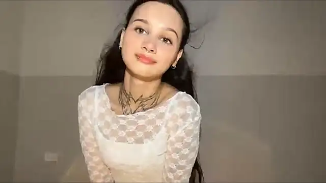 MayraLucarelli webcam