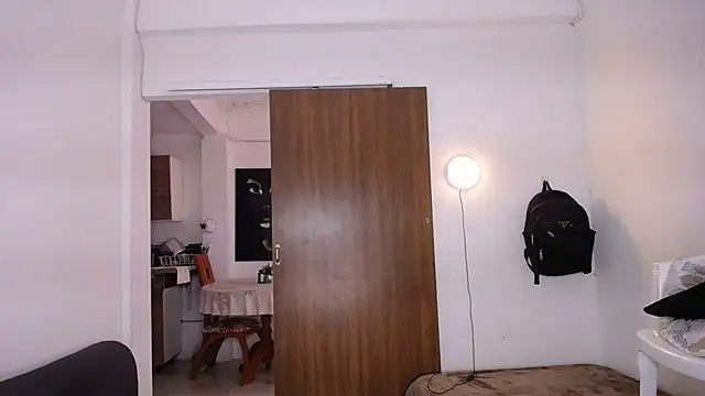 yselahot webcam