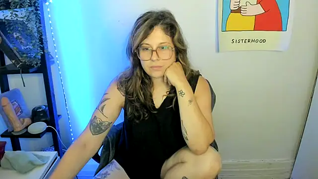 Rosiee69_ live cam on StripChat