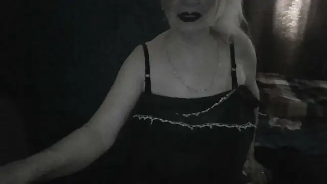 CarlyTreat webcam