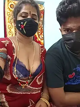 gaurika18 webcam