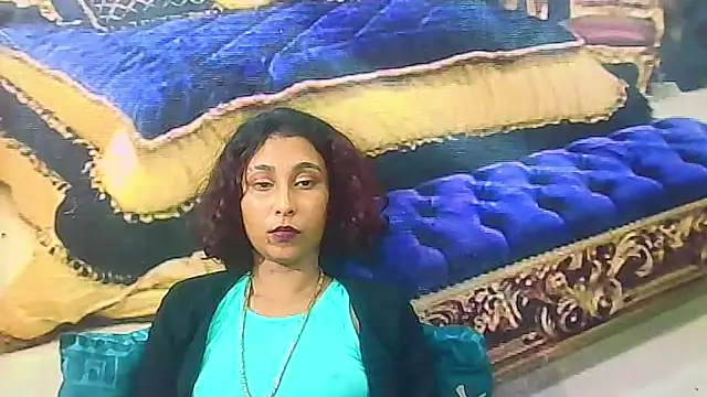 IndianSexyButt webcam