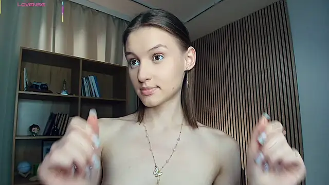 LianneBynon webcam