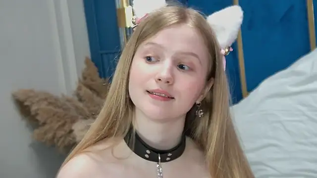 LilianHowards webcam