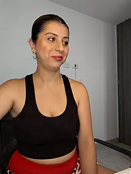 Nahiajhonson_ webcam