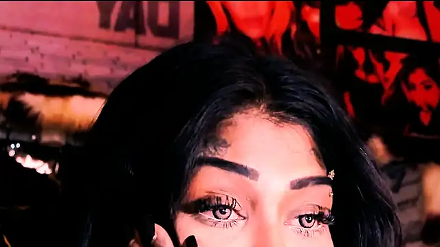 indian_dreamgirl webcam