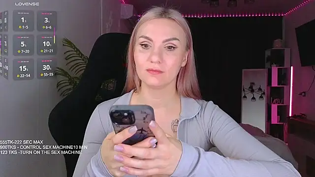 Maria_Shy webcam