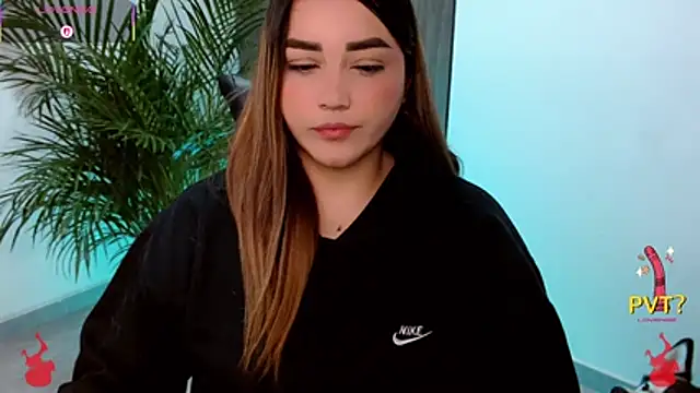 Lucia_star__ webcam