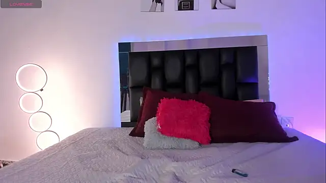 Isabella_Moon9 webcam
