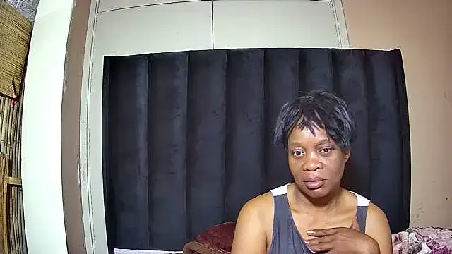 JoycyQueen webcam