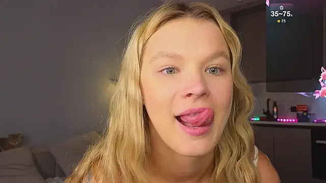 cutemelo webcam