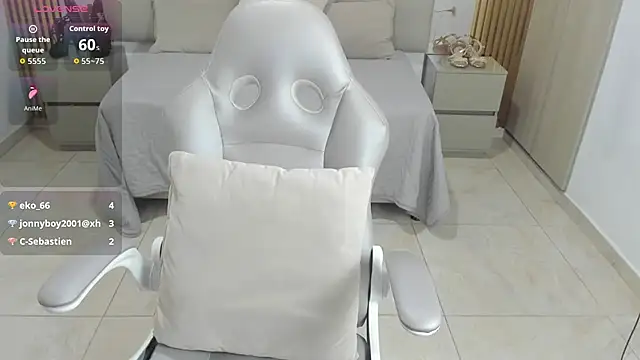 Raisha_zair webcam