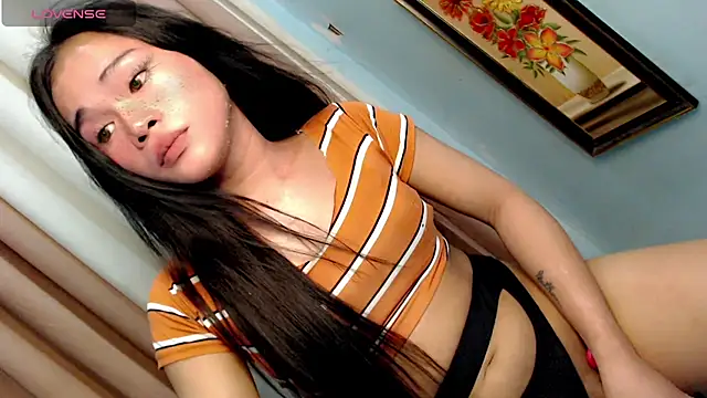 Littleslutty_baby webcam