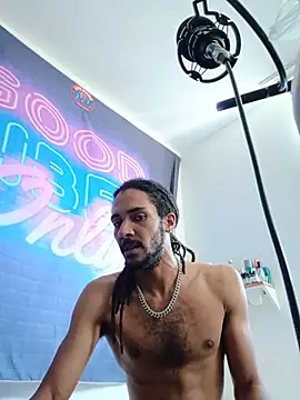 Mikaaa97 Live Web Cam Show