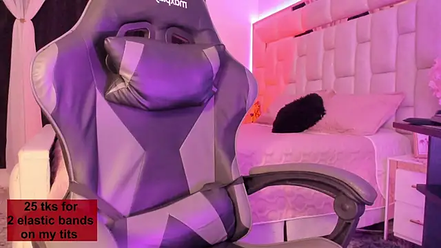 Foxy_Slave webcam
