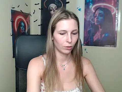 StrangerGi webcam