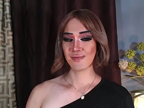 AleinaCroft Live Web Cam Show
