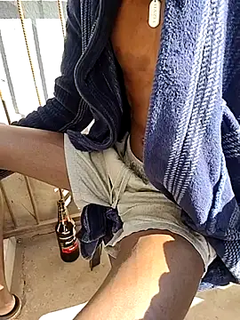 returnoftpnuts (Ask my age) - NOTHING SAD LET'S HV FUN AND CUM TOGETHE