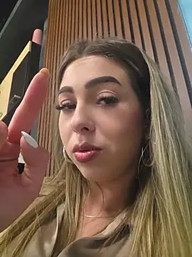 AylinRosee webcam