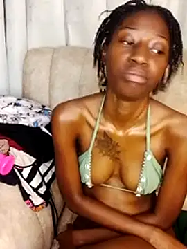 MyrahEbony webcam