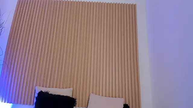 genesisruiz (F young) - 🤤 NAKED 🤤