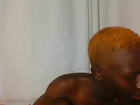 Goldy_petite webcam