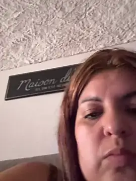 Velvetshadow_48 webcam