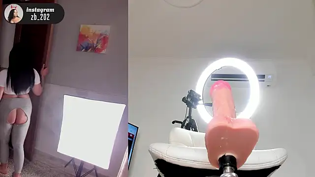 zoe_backer webcam