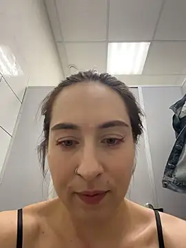Holly_Play