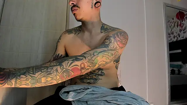 kaletattoo webcam