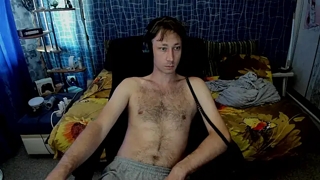 CuteBoy228 webcam