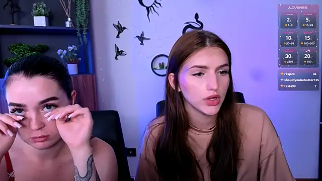 monica_xcx webcam