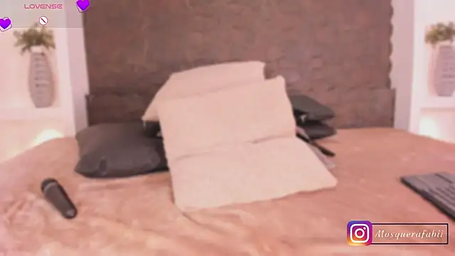 naina_deivis33 webcam