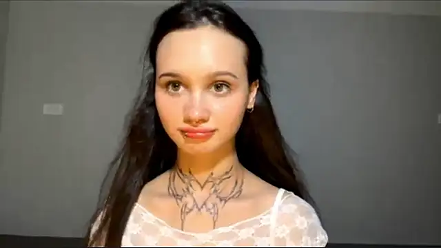 MayraLucarelli webcam