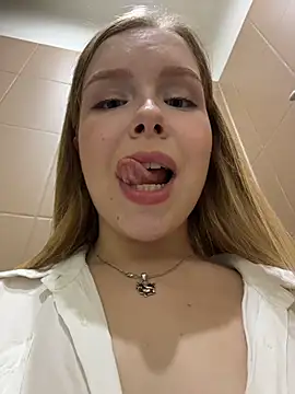 Liza_risky Live Web Cam Show
