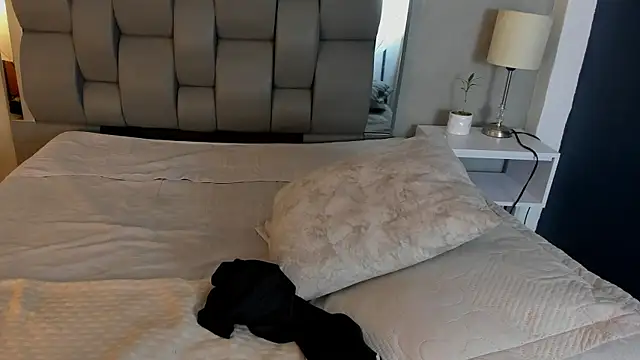 Charlie___Musk webcam