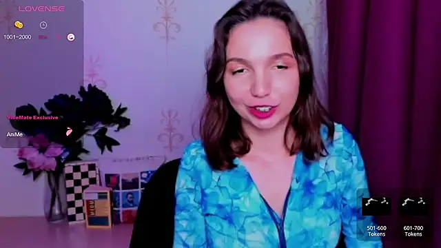 KindHazelHere_ webcam