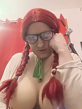 sissytrapdolly24 webcam
