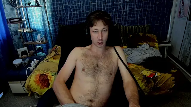 CuteBoy228 webcam