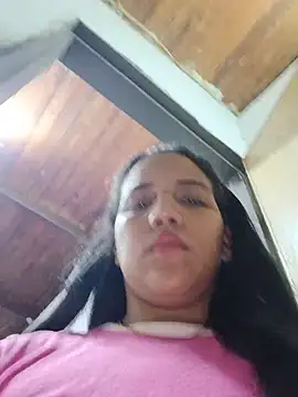 Freyja_BrattyDom webcam
