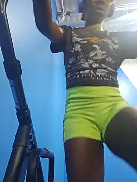 oliviaprettypussy webcam