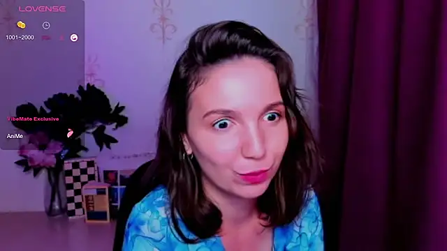 KindHazelHere_ webcam