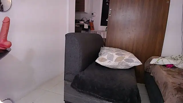 yselahot webcam