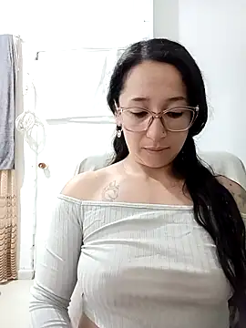 emilypoppy3 webcam