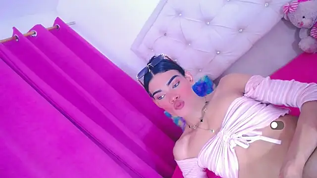 Theylor_Rouse webcam