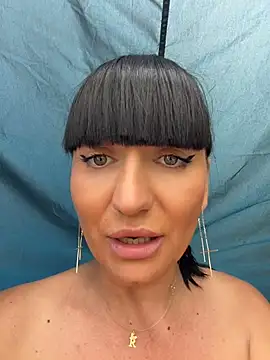 MysticCleo webcam