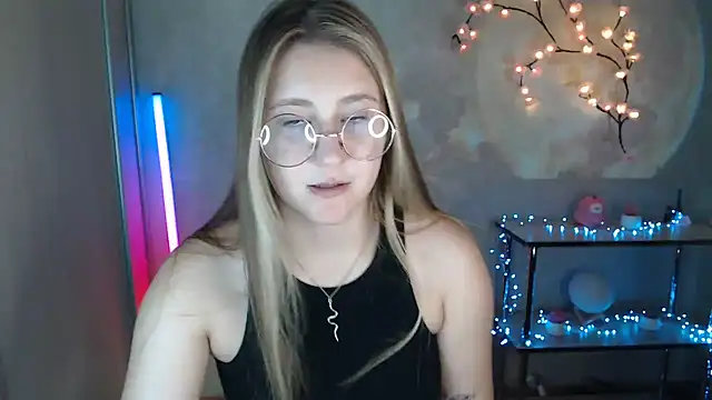 Milka_kamila webcam